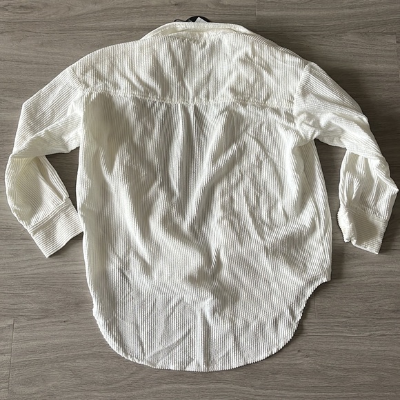 WHITEFOX OVERSIZED CORDUROY BUTTON UP - Picture 3 of 3
